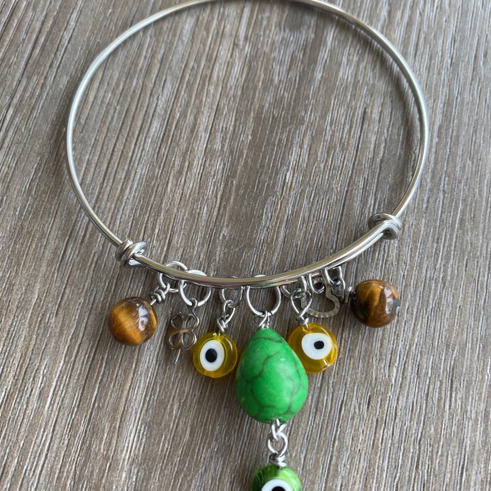 Bangle bracelet - Picture 5 of 8